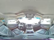 ✅ 2018 Chevrolet Suburban Premier • VIN: 1GNSCJKC3JR110302 • Лот: 69551615. Опубликован ранее на Copart с пробегом 181 416 миль. Бесплатный доступ к архиву аукционных продаж из США и подробный отчёт об истории автомобиля на DreamBid. Изображение 15.