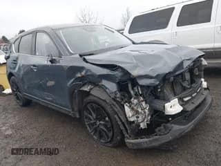 ✅ 2023 Mazda CX-5 S Carbon Edition • VIN: JM3KFBCM2P0153742 • Lot: 43793152. Wystawiony na IAAI z przebiegiem 84 096 mil. Bezpłatny archiwum sprzedaży aukcyjnych z USA i szczegółowy raport historii pojazdu na DreamBid. Zdjęcie 1.