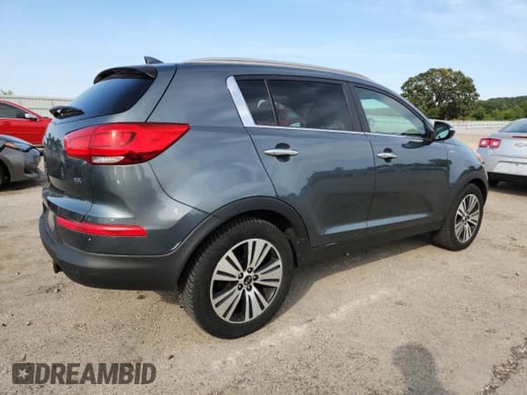 ✅ 2014 Kia Sportage EX • VIN: KNDPCCAC1E7553027 • Lot: 80184645. Listed on Copart with 160,630 mi. Free auction sales archive from the USA and detailed vehicle history report at DreamBid. Image 3.