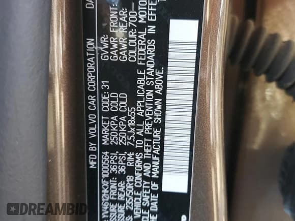 ✅ 2015 Volvo V60 T5 • VIN: YV4612HKXF1000564 • Лот: 87921805. Опубликован ранее на Copart с пробегом 66 719 миль. Бесплатный доступ к архиву аукционных продаж из США и подробный отчёт об истории автомобиля на DreamBid. Изображение 12.