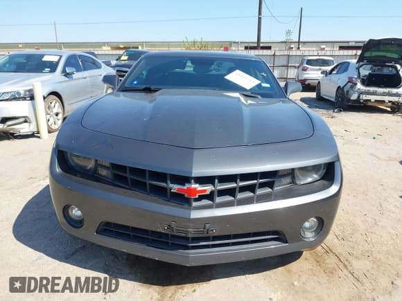 ✅ 2010 Chevrolet Camaro 2LT • VIN: 2G1FC1EV1A9145768 • Lot: 43453713. Wystawiony na IAAI z przebiegiem 190 015 mil. Bezpłatny archiwum sprzedaży aukcyjnych z USA i szczegółowy raport historii pojazdu na DreamBid. Zdjęcie 12.