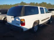 ✅ 2005 Chevrolet Suburban LT • VIN: 3GNEC16Z15G141971 • Lot: 43600392. Wystawiony na IAAI z przebiegiem 222 768 mil. Bezpłatny archiwum sprzedaży aukcyjnych z USA i szczegółowy raport historii pojazdu na DreamBid. Zdjęcie 4.