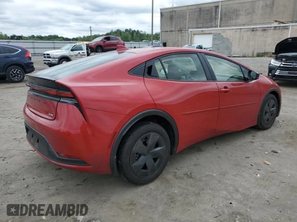 ✅ 2024 Toyota Prius LE • VIN: JTDACAAU8R3025436 • Lot: 55423844. Listed on Copart with 7,885 mi. Free auction sales archive from the USA and detailed vehicle history report at DreamBid. Image 3.