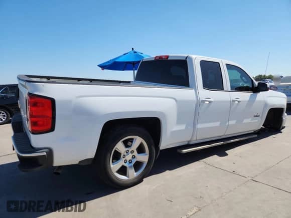 2014 Chevrolet Silverado 1500 LT z VIN 1GCRCRECXEZ319124, wystawiony jako Copart lot #86632595 z przebiegiem 266 291 mil mil oraz Szkoda całkowita • Salvage title. Historia ofert i sprzedaży dostępna na DreamBid. Obrazek 3.