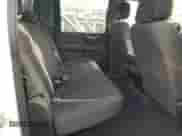 2021 Chevrolet Silverado 3500HD LT z VIN 1GC4YTEY7MF290086, wystawiony jako Copart lot #45716475 z przebiegiem 110 374 mil mil oraz Czysty tytuł • Clean title. Historia ofert i sprzedaży dostępna na DreamBid. Obrazek 10.