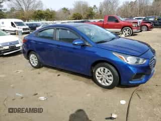 2019 Hyundai Accent SE z VIN 3KPC24A34KE061966, wystawiony jako Copart lot #44057284 z przebiegiem 80 846 mil mil oraz . Historia ofert i sprzedaży dostępna na DreamBid. Obrazek 4.