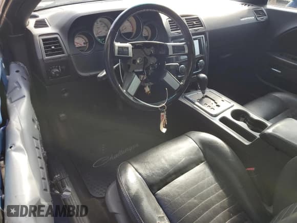 ✅ 2009 Dodge Challenger R/T • VIN: 2B3LJ54T39H588174 • Лот: 90673935. Опубликован ранее на Copart с пробегом 109 477 миль. Бесплатный доступ к архиву аукционных продаж из США и подробный отчёт об истории автомобиля на DreamBid. Изображение 8.