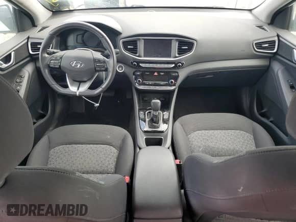 2017 Hyundai Ioniq SEL с VIN KMHC75LC2HU057523, выставлен на аукционе Copart как лот 80983994 с пробегом Не указан миль и Списание • Salvage title. История ставок и продаж доступна на DreamBid. Изображение 8.