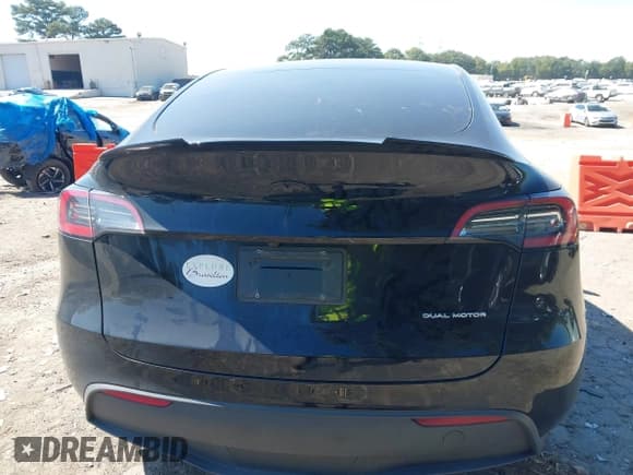✅ 2023 Tesla Model Y Long Range • VIN: 7SAYGDEE2PA196769 • Lot: 43331027. Wystawiony na IAAI z przebiegiem 25 086 mil. Bezpłatny archiwum sprzedaży aukcyjnych z USA i szczegółowy raport historii pojazdu na DreamBid. Zdjęcie 16.