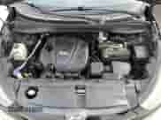 2015 Hyundai Tucson SE z VIN KM8JUCAG5FU069575, wystawiony jako Copart lot #45267434 z przebiegiem 112 345 mil mil oraz . Historia ofert i sprzedaży dostępna na DreamBid. Obrazek 13.