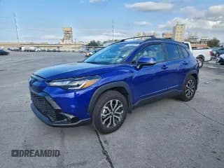 ✅ 2024 Toyota Corolla Cross Hybrid XSE • VIN: 7MUFBABG7RV061334 • Lot: 94145515. Wystawiony na Copart z przebiegiem 4 540 mil. Bezpłatny archiwum sprzedaży aukcyjnych z USA i szczegółowy raport historii pojazdu na DreamBid. Zdjęcie 1.