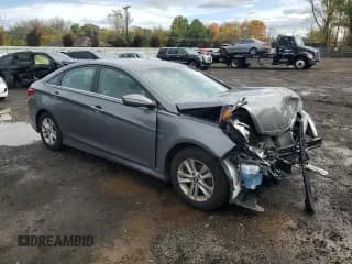 ✅ 2014 Hyundai Sonata GLS • VIN: 5NPEB4AC9EH942199 • Lot: 86624615. Listed on Copart with 87,566 mi. Free auction sales archive from the USA and detailed vehicle history report at DreamBid. Image 4.