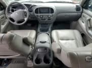 ✅ 2005 Toyota Sequoia Limited • VIN: 5TDBT48A45S247790 • Лот: 80122975. Опубликован ранее на Copart с пробегом Не указан. Бесплатный доступ к архиву аукционных продаж из США и подробный отчёт об истории автомобиля на DreamBid. Изображение 8.