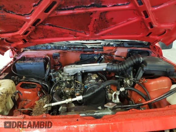 ✅ 1992 Geo Tracker • VIN: 2CNBJ18U1N6917736 • Лот: 76609574. Опубликован ранее на Copart с пробегом Не указан. Бесплатный доступ к архиву аукционных продаж из США и подробный отчёт об истории автомобиля на DreamBid. Изображение 11.