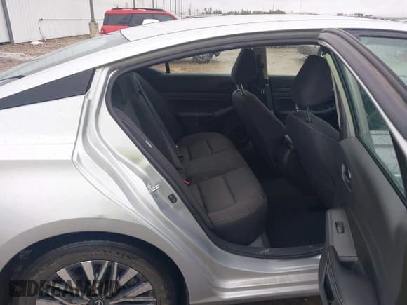 ✅ 2024 Nissan Altima SV • VIN: 1N4BL4DVXRN390947 • Lot: 43825934. Listed on IAAI with 56,254 mi. Free auction sales archive from the USA and detailed vehicle history report at DreamBid. Image 8.