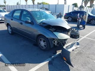 ✅ 2002 Ford Focus • VIN: 1FAHP34302W168201 • Лот: 42764417. Опубликован ранее на IAAI с пробегом Не указан. Бесплатный доступ к архиву аукционных продаж из США и подробный отчёт об истории автомобиля на DreamBid. Изображение 1.