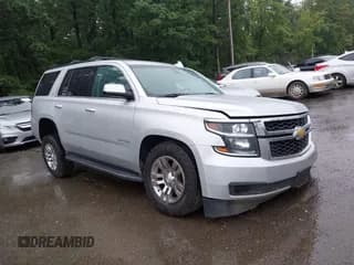 ✅ 2015 Chevrolet Tahoe LS • VIN: 1GNSKAKC0FR705232 • Lot: 42513186. Wystawiony na IAAI z przebiegiem 138 324 mil. Bezpłatny archiwum sprzedaży aukcyjnych z USA i szczegółowy raport historii pojazdu na DreamBid. Zdjęcie 1.