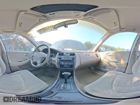 1999 Honda Accord LX z VIN 1HGCG5642XA163173, wystawiony jako Copart lot #81149825 z przebiegiem 200 390 mil mil oraz Szkoda całkowita • Salvage title. Historia ofert i sprzedaży dostępna na DreamBid. Obrazek 14.