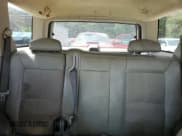 ✅ 2007 Saturn VUE V6 • VIN: 5GZCZ53427S800861 • Lot: 61335625. Wystawiony na Copart z przebiegiem 213 903 mil. Bezpłatny archiwum sprzedaży aukcyjnych z USA i szczegółowy raport historii pojazdu na DreamBid. Zdjęcie 10.