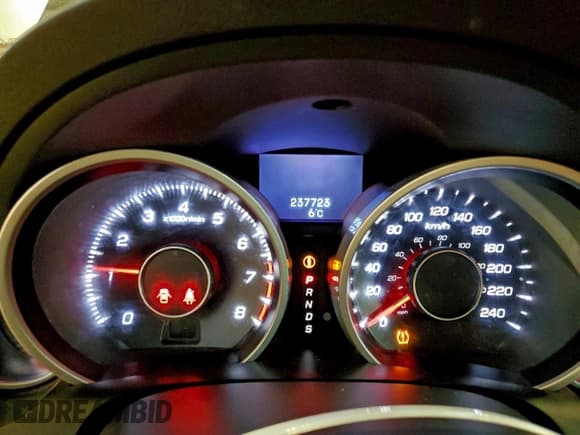 ✅ 2012 Acura TL Technology • VIN: 19UUA8F57CA800200 • Лот: 92380005. Опубликован ранее на Copart с пробегом 237 723 миль. Бесплатный доступ к архиву аукционных продаж из США и подробный отчёт об истории автомобиля на DreamBid. Изображение 9.