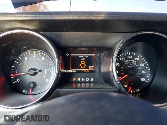 ✅ 2017 Ford Mustang GT • VIN: 1FA6P8CF1H5310134 • Lot: 90242635. Listed on Copart with 146,452 mi. Free auction sales archive from the USA and detailed vehicle history report at DreamBid. Image 9.