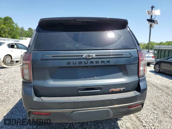 ✅ 2021 Chevrolet Suburban RST • VIN: 1GNSCEKD0MR402865 • Lot: 52984115. Wystawiony na Copart z przebiegiem 70 931 mil. Bezpłatny archiwum sprzedaży aukcyjnych z USA i szczegółowy raport historii pojazdu na DreamBid. Zdjęcie 6.