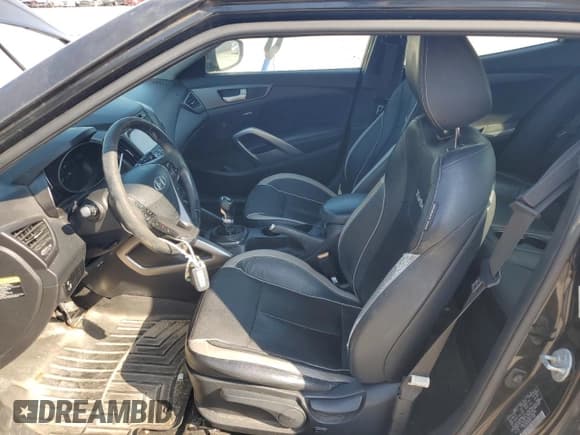 ✅ 2013 Hyundai Veloster Turbo • VIN: KMHTC6AEXDU156476 • Лот: 82040414. Опубликован ранее на Copart с пробегом 190 113 миль. Бесплатный доступ к архиву аукционных продаж из США и подробный отчёт об истории автомобиля на DreamBid. Изображение 7.