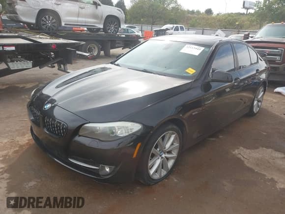 ✅ 2011 BMW 5 Series 535i • VIN: WBAFR7C56BC603503 • Lot: 43113445. Listed on IAAI with 115,453 mi. Free auction sales archive from the USA and detailed vehicle history report at DreamBid. Image 2.