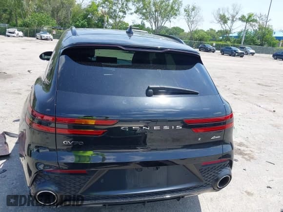 ✅ 2022 Genesis GV70 2.5T • VIN: KMUMADTB8NU050001 • Lot: 42687263. Listed on IAAI with 43,516 mi. Free auction sales archive from the USA and detailed vehicle history report at DreamBid. Image 16.