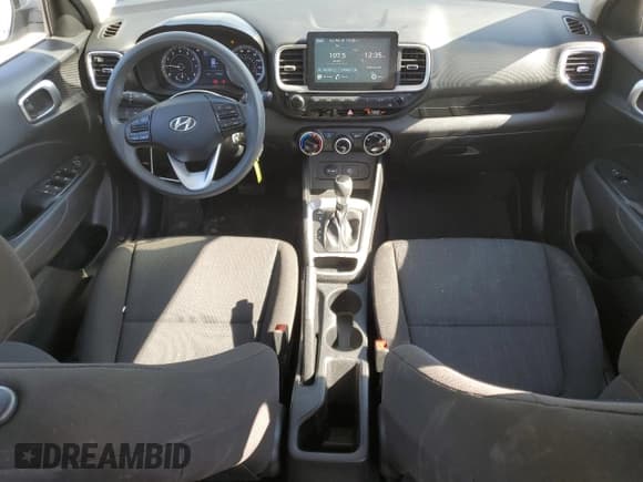 ✅ 2021 Hyundai Venue SE • VIN: KMHRB8A30MU066776 • Lot: 46677135. Listed on Copart with 79,995 mi. Free auction sales archive from the USA and detailed vehicle history report at DreamBid. Image 8.