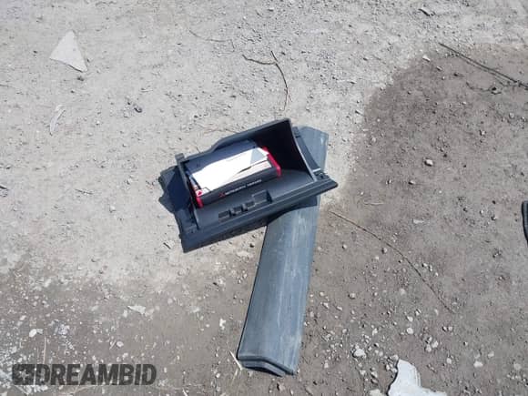 2018 Mitsubishi Outlander SE с VIN JA4AR3AW9JU020654, выставлен на аукционе IAAI как лот 42050945 с пробегом 138 964 миль миль и . История ставок и продаж доступна на DreamBid. Изображение 12.