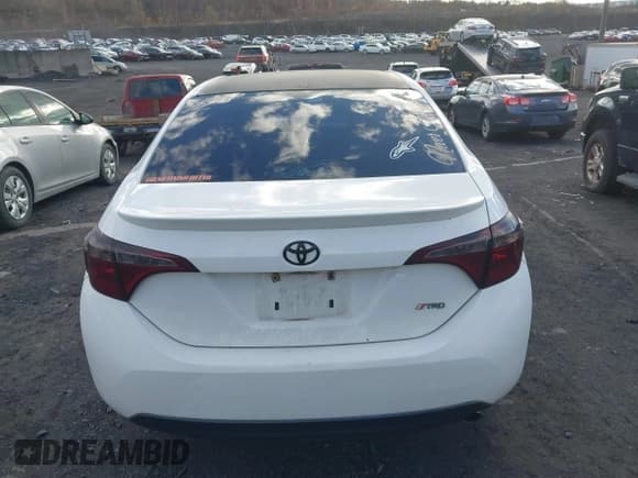 ✅ 2016 Toyota Corolla L • VIN: 2T1BURHE7GC519094 • Лот: 43641242. Опубликован ранее на IAAI с пробегом 200 653 миль. Бесплатный доступ к архиву аукционных продаж из США и подробный отчёт об истории автомобиля на DreamBid. Изображение 16.