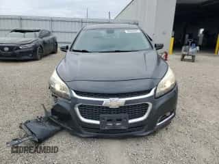 2015 Chevrolet Malibu LT z VIN 1G11D5SL0FF174596, wystawiony jako Copart lot #85305895 z przebiegiem 217 309 mil mil oraz Szkoda całkowita • Salvage title. Historia ofert i sprzedaży dostępna na DreamBid. Obrazek 5.