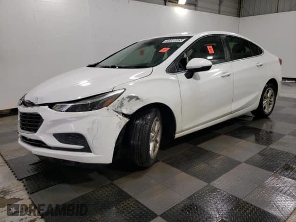 ✅ 2018 Chevrolet Cruze LT • VIN: 1G1BE5SM0J7115240 • Lot: 85850895. Listed on Copart with 143,645 mi. Free auction sales archive from the USA and detailed vehicle history report at DreamBid. Image 1.