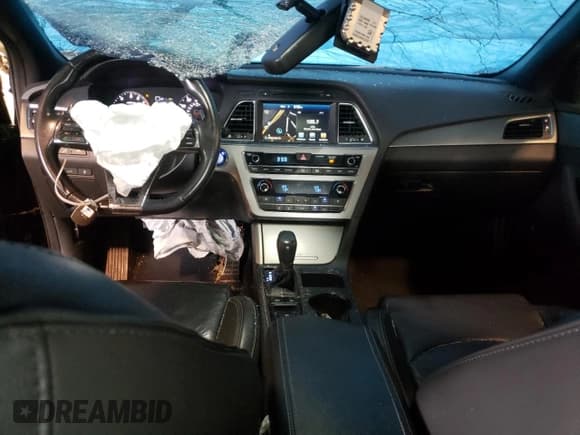 ✅ 2015 Hyundai Sonata Sport • VIN: 5NPE34ABXFH115690 • Лот: 43335823. Опубликован ранее на Copart с пробегом 87 963 миль. Бесплатный доступ к архиву аукционных продаж из США и подробный отчёт об истории автомобиля на DreamBid. Изображение 8.