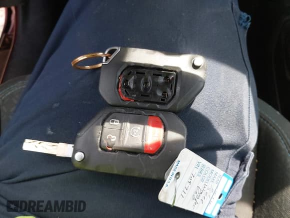 ✅ 2021 Jeep Wrangler Unlimited Sport S • VIN: 1C4HJXDG0MW709711 • Lot: 42394165. Listed on IAAI with 52,916 mi. Free auction sales archive from the USA and detailed vehicle history report at DreamBid. Image 11.