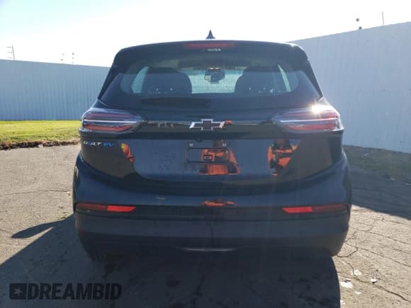 ✅ 2023 Chevrolet Bolt EV 1LT • VIN: 1G1FW6S05P4186574 • Lot: 76772294. Wystawiony na Copart z przebiegiem 20 653 mil. Bezpłatny archiwum sprzedaży aukcyjnych z USA i szczegółowy raport historii pojazdu na DreamBid. Zdjęcie 6.