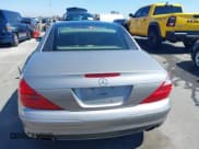 ✅ 2004 Mercedes-Benz SL 500 • VIN: WDBSK75F64F072167 • Lot: 41862494. Wystawiony na IAAI z przebiegiem 68 025 mil. Bezpłatny archiwum sprzedaży aukcyjnych z USA i szczegółowy raport historii pojazdu na DreamBid. Zdjęcie 16.