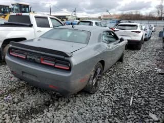 ✅ 2019 Dodge Challenger GT • VIN: 2C3CDZKG5KH596791 • Lot: 35912093. Wystawiony na Copart z przebiegiem Nie podano. Bezpłatny archiwum sprzedaży aukcyjnych z USA i szczegółowy raport historii pojazdu na DreamBid. Zdjęcie 3.