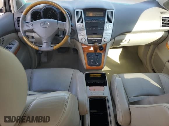 ✅ 2008 Lexus RX 350 • VIN: 2T2GK31U88C052579 • Lot: 93268495. Listed on Copart with 166,838 mi. Free auction sales archive from the USA and detailed vehicle history report at DreamBid. Image 8.