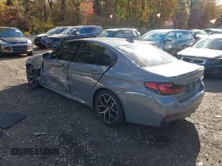 ✅ 2022 BMW 5 Series M550i xDrive • VIN: WBA13BK07NCH81240 • Lot: 43616149. Listed on IAAI with 35,226 mi. Free auction sales archive from the USA and detailed vehicle history report at DreamBid. Image 3.