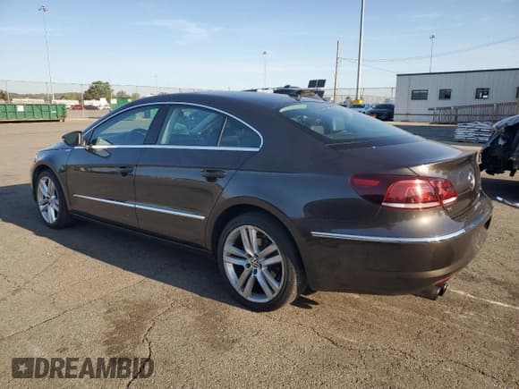 ✅ 2014 Volkswagen CC Executive • VIN: WVWRN7AN3EE509893 • Lot: 72015465. Wystawiony na Copart z przebiegiem 136 804 mil. Bezpłatny archiwum sprzedaży aukcyjnych z USA i szczegółowy raport historii pojazdu na DreamBid. Zdjęcie 2.