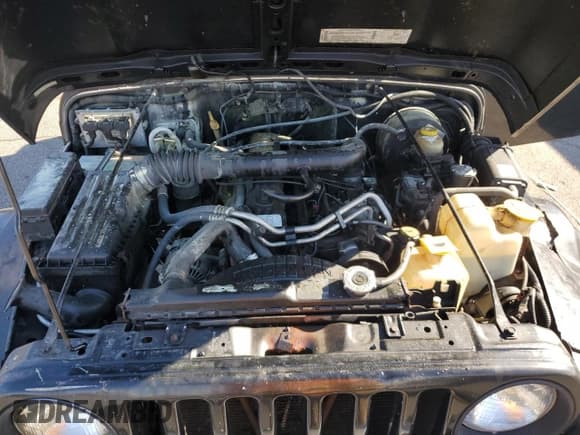 ✅ 2002 Jeep Wrangler Sahara • VIN: 1J4FA59S12P761276 • Lot: 90629975. Listed on Copart with 160,977 mi. Free auction sales archive from the USA and detailed vehicle history report at DreamBid. Image 11.