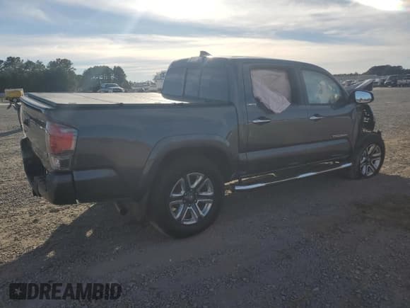 ✅ 2016 Toyota Tacoma Limited • VIN: 5TFGZ5AN7GX005063 • Лот: 82636335. Опубликован ранее на Copart с пробегом 114 017 миль. Бесплатный доступ к архиву аукционных продаж из США и подробный отчёт об истории автомобиля на DreamBid. Изображение 3.