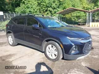 2021 Chevrolet Blazer LT z VIN 3GNKBCRS6MS507256, wystawiony jako IAAI lot #43261762 z przebiegiem 50 933 mil mil oraz . Historia ofert i sprzedaży dostępna na DreamBid. Obrazek 1.