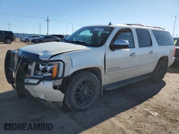 ✅ 2014 Chevrolet Suburban LTZ • VIN: 1GNSKKE74ER138445 • Lot: 81293594. Wystawiony na Copart z przebiegiem 258 864 mil. Bezpłatny archiwum sprzedaży aukcyjnych z USA i szczegółowy raport historii pojazdu na DreamBid. Zdjęcie 1.