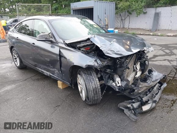 ✅ 2014 BMW 3 Series 328i Gran Turismo xDrive • VIN: WBA3X5C52ED557387 • Лот: 42890721. Опубликован ранее на IAAI с пробегом 97 589 миль. Бесплатный доступ к архиву аукционных продаж из США и подробный отчёт об истории автомобиля на DreamBid. Изображение 6.