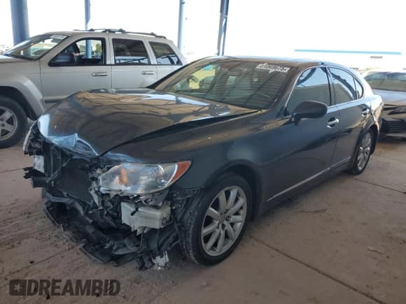 ✅ 2008 Lexus LS 460 • VIN: JTHBL46F285066484 • Лот: 81069675. Опубликован ранее на Copart с пробегом 196 999 миль. Бесплатный доступ к архиву аукционных продаж из США и подробный отчёт об истории автомобиля на DreamBid. Изображение 1.