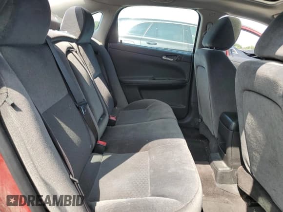 ✅ 2015 Chevrolet Impala LT • VIN: 2G1WB5E33F1134012 • Лот: 70791244. Опубликован ранее на Copart с пробегом 179 713 миль. Бесплатный доступ к архиву аукционных продаж из США и подробный отчёт об истории автомобиля на DreamBid. Изображение 10.