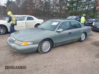✅ 1995 Lincoln Continental • VIN: 1LNLM97V3SY706547 • Lot: 43679905. Wystawiony na IAAI z przebiegiem 85 918 mil. Bezpłatny archiwum sprzedaży aukcyjnych z USA i szczegółowy raport historii pojazdu na DreamBid. Zdjęcie 2.